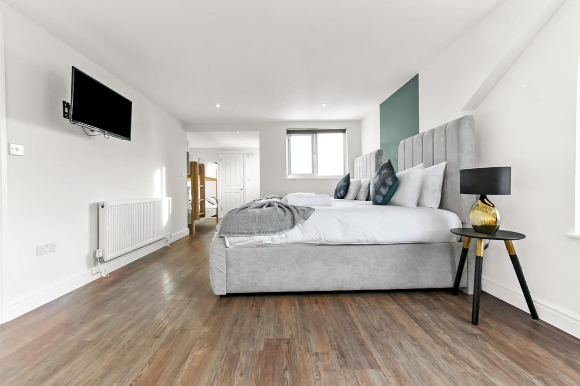 Modern And Hearty House Apartment Enfield Ngoại thất bức ảnh